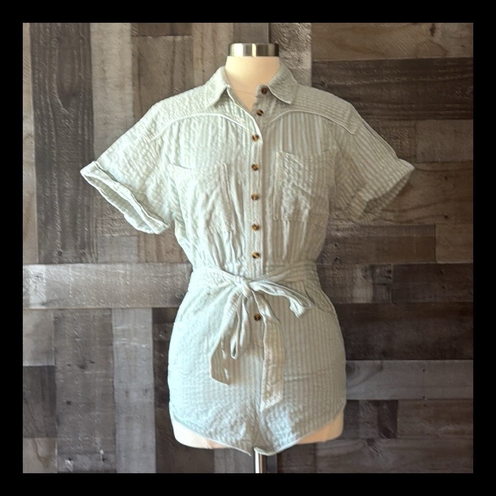 NWT! Urban Outfitters BDG romper medium pastel stripes linen festival boho